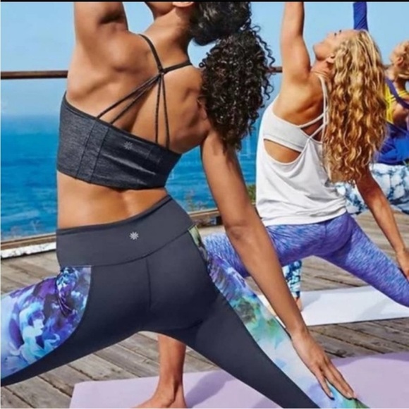 Athleta bloom Chaturanga high-rise leggings size medium - Picture 2 of 10